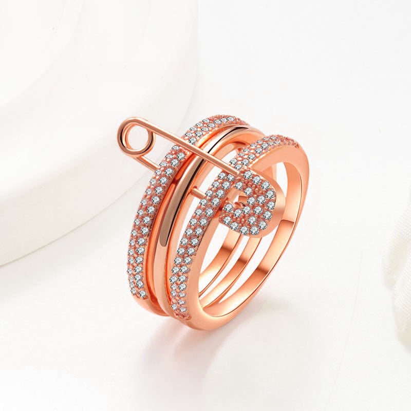Priscilla's Paperclip Ring - Rose Gold
